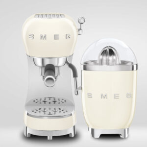 סט מכונת אספרסו ידנית ומסחטת הדרים - בצבע קרם