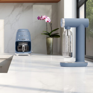 מכשיר סודה + בלון גז במתנה בצבע כחול סערה